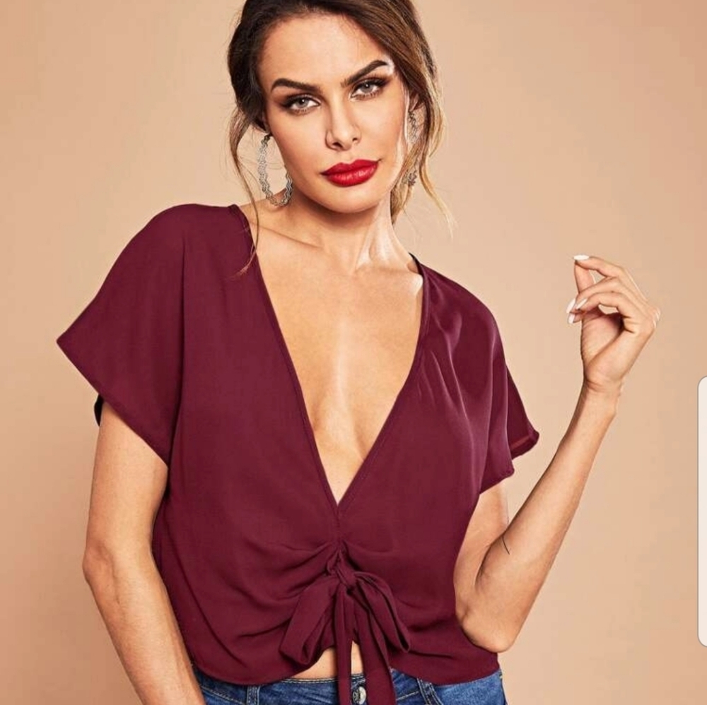 Front knot crop top